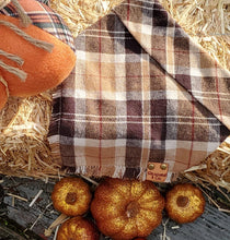 Load image into Gallery viewer, Chestnut Bandana