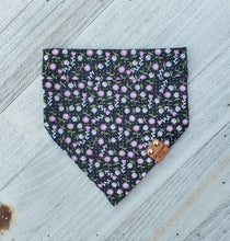 Load image into Gallery viewer, Black Floral Bandana