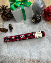 Load image into Gallery viewer, Jingle Paws Collar
