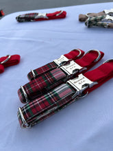 Load image into Gallery viewer, Merry &amp; Bright Collar
